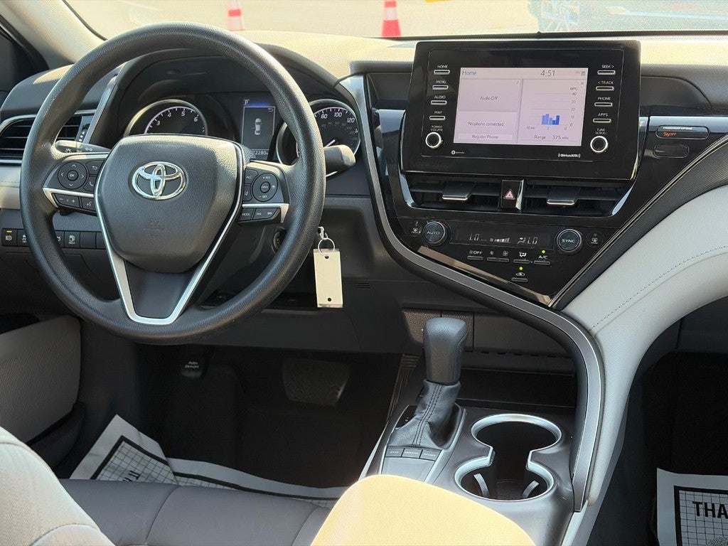 2023 Toyota Camry LE Auto (Natl)