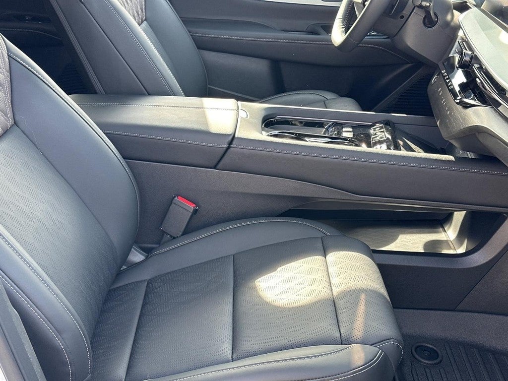 2025 Nissan Murano AWD Platinum