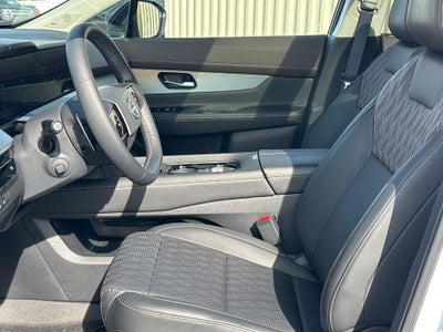 2025 Nissan Murano AWD Platinum