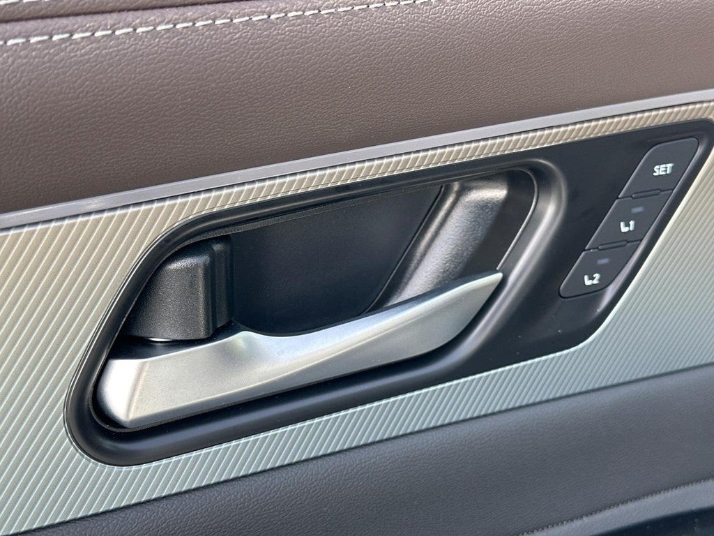 2025 Nissan Murano AWD Platinum