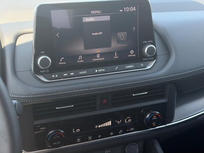 2025 Nissan Rogue FWD SV
