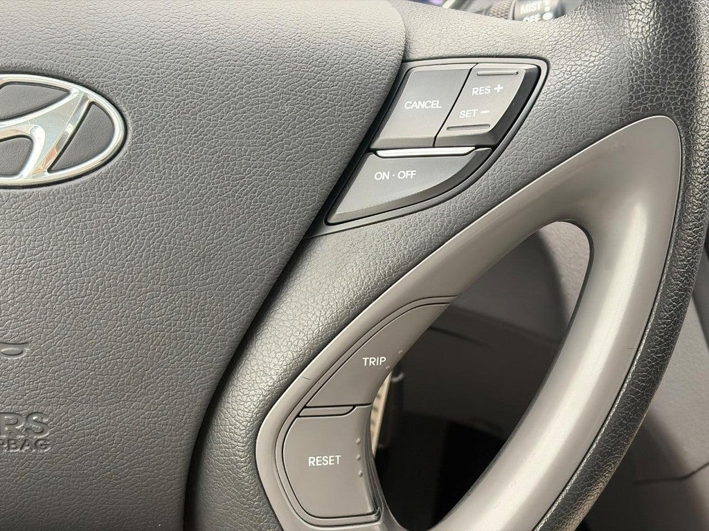 2013 Hyundai Sonata 4dr Sdn 2.4L Auto GLS