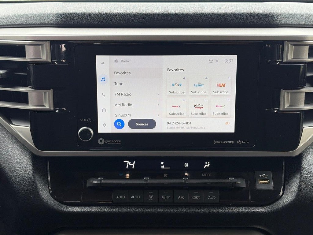 2023 Toyota Tundra 4WD SR5 CrewMax 5.5' Bed (Natl)