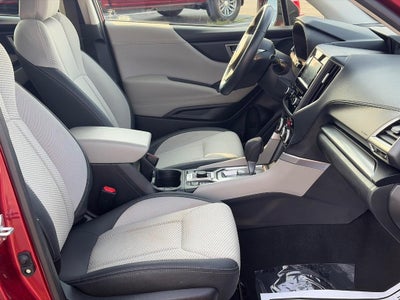 2023 Subaru Forester Premium CVT