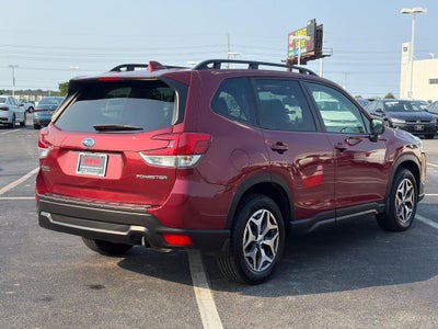 2023 Subaru Forester Premium CVT