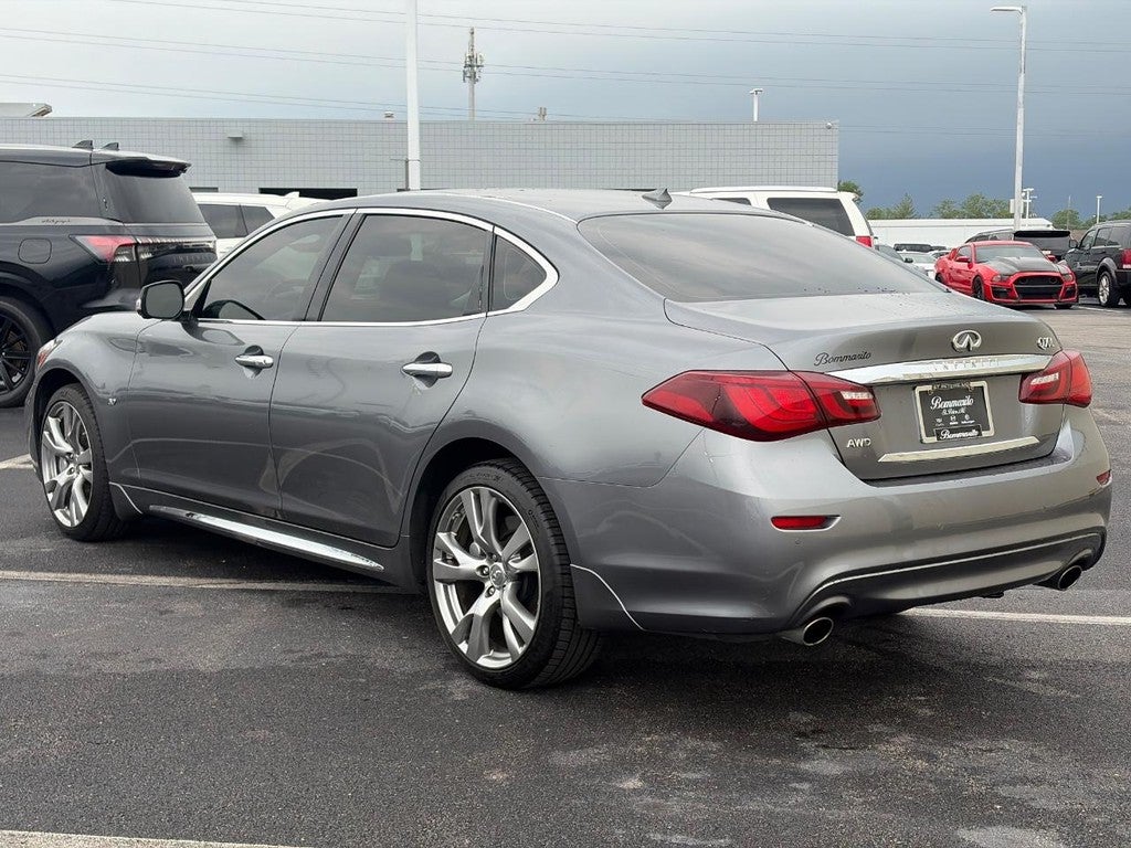2017 INFINITI Q70L 3.7 AWD
