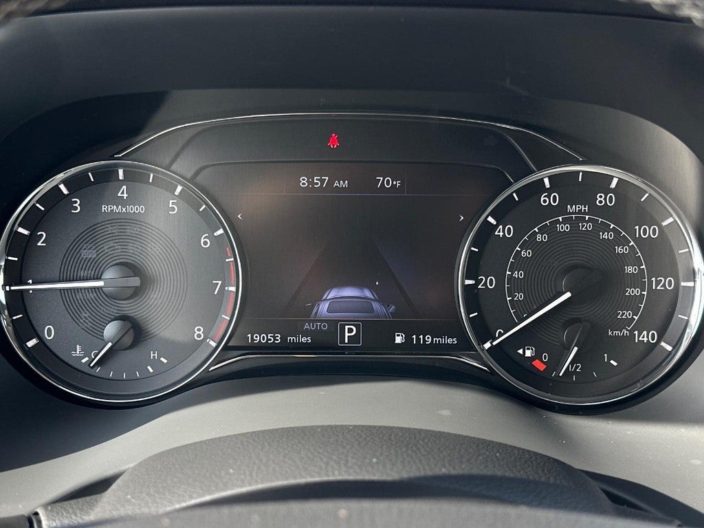 2023 INFINITI QX80 LUXE AWD