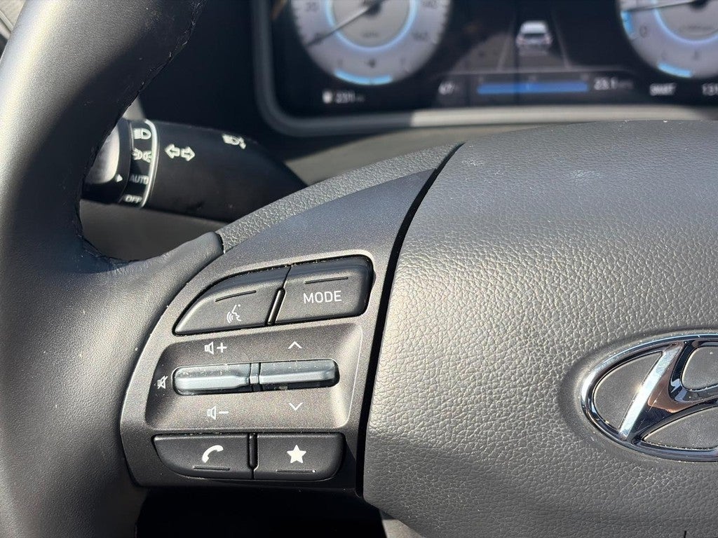 2023 Hyundai Kona Limited DCT AWD