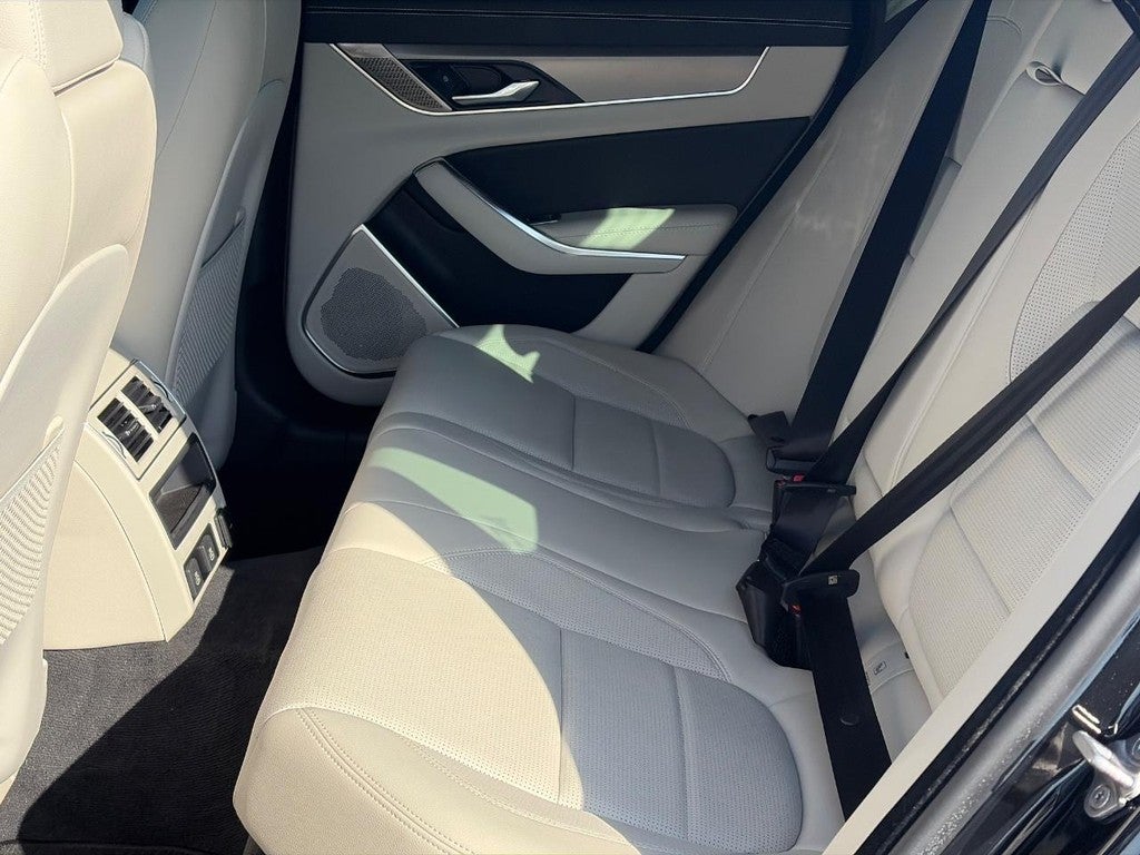 2024 Jaguar XF R-Dynamic SE Sedan AWD