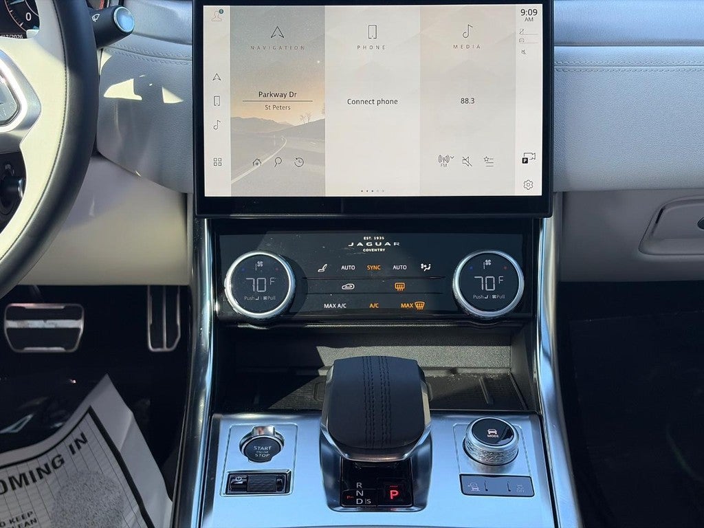 2024 Jaguar XF R-Dynamic SE Sedan AWD