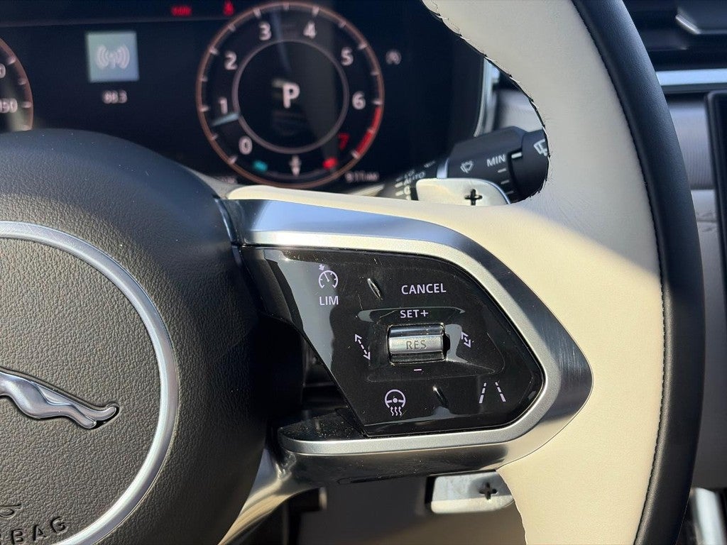 2024 Jaguar XF R-Dynamic SE Sedan AWD