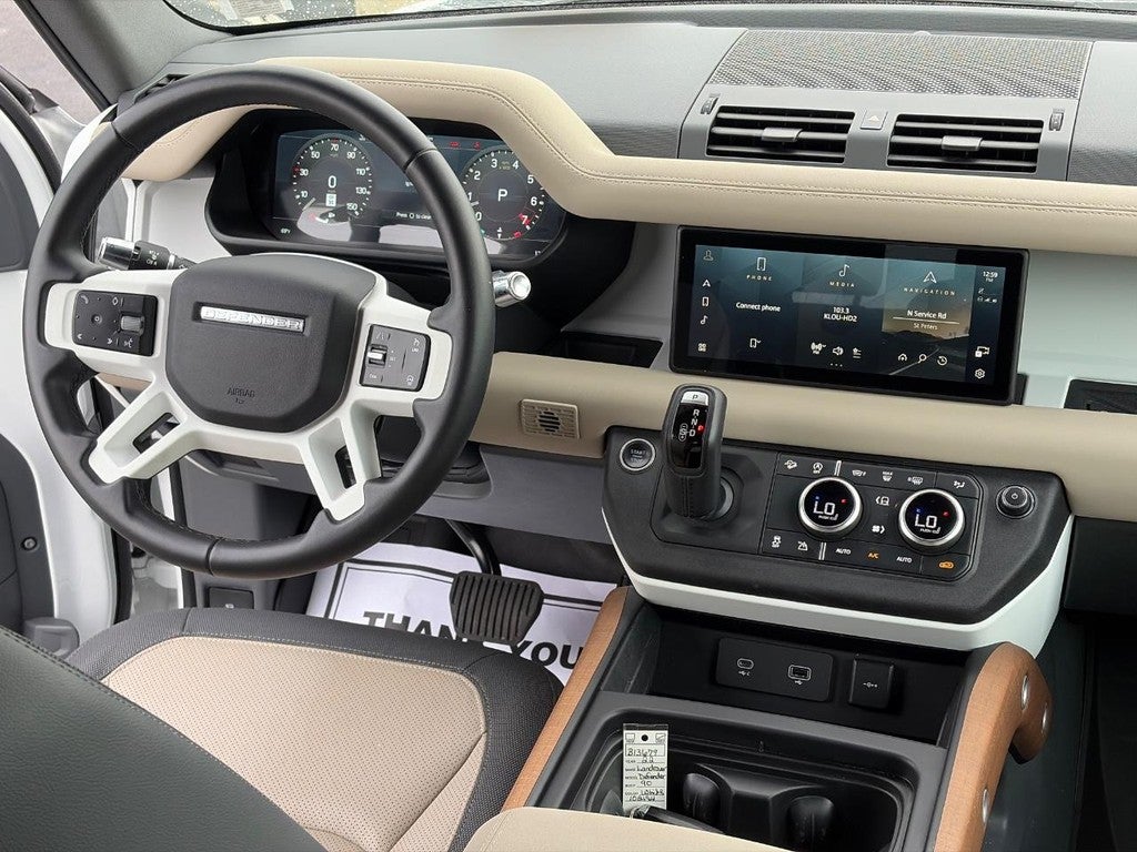 2022 Land Rover Defender 90 X-Dynamic S AWD