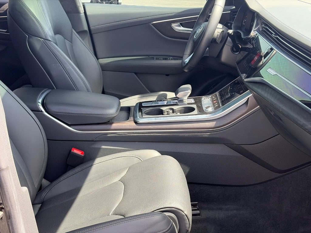 2022 Audi Q8 Prestige 55 TFSI quattro