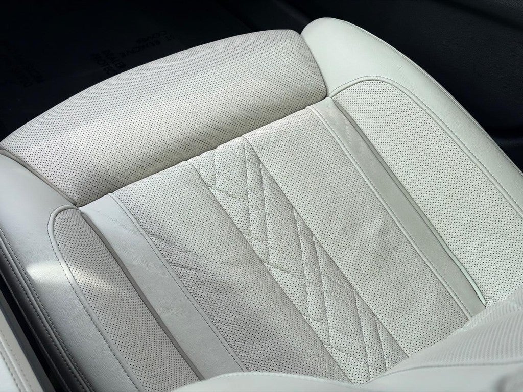 2021 BMW 5 Series M550i xDrive Sedan