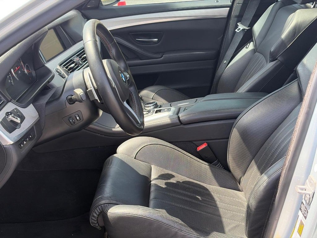 2014 BMW M5 4dr Sdn