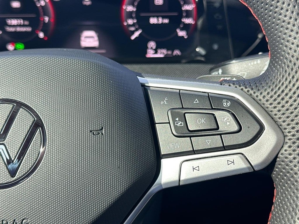 2025 Volkswagen Golf GTI 2.0T SE DSG