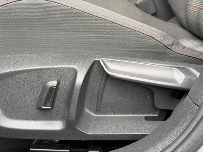 2024 Volkswagen Golf GTI 2.0T SE DSG