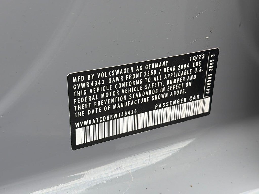 2024 Volkswagen Golf GTI 2.0T SE DSG