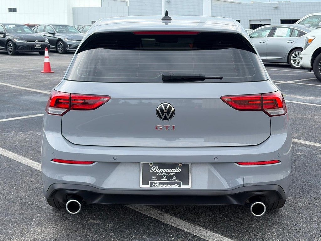 2024 Volkswagen Golf GTI 2.0T SE DSG