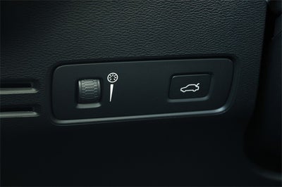 2021 Volvo XC40 Recharge P8 eAWD Pure Electric