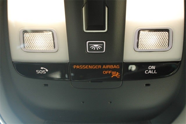 2021 Volvo XC40 Recharge P8 eAWD Pure Electric