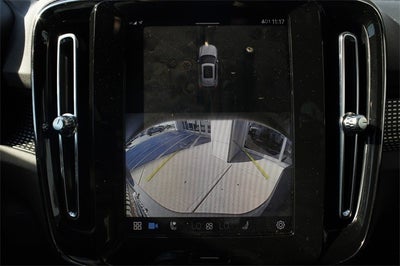 2021 Volvo XC40 Recharge P8 eAWD Pure Electric